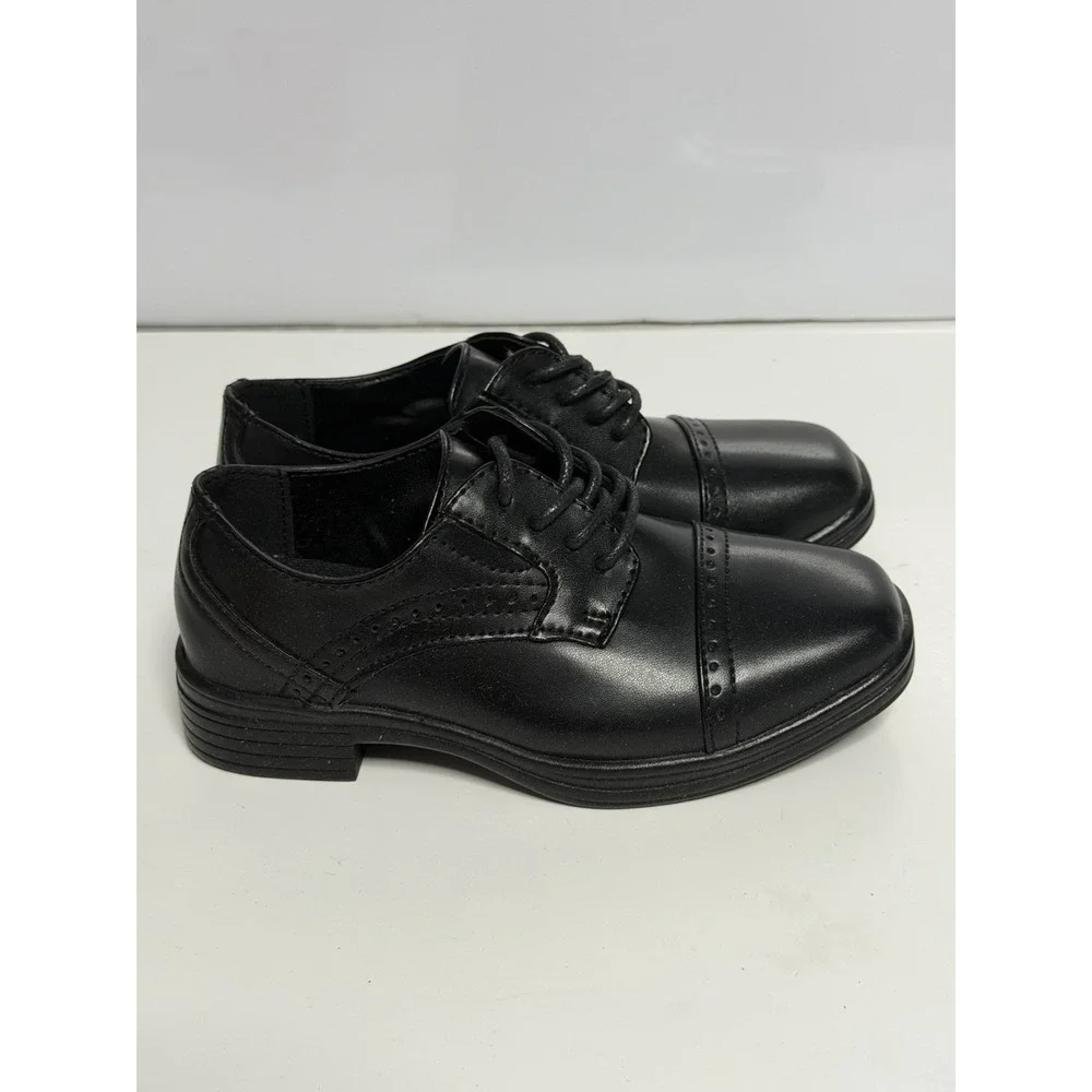 Strafford  Boys Size 11 Black Lace Up Dress Shoes New in Box